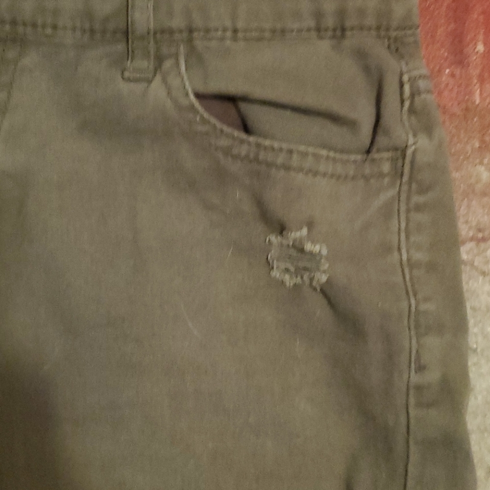 Short - Picture 3 of 4